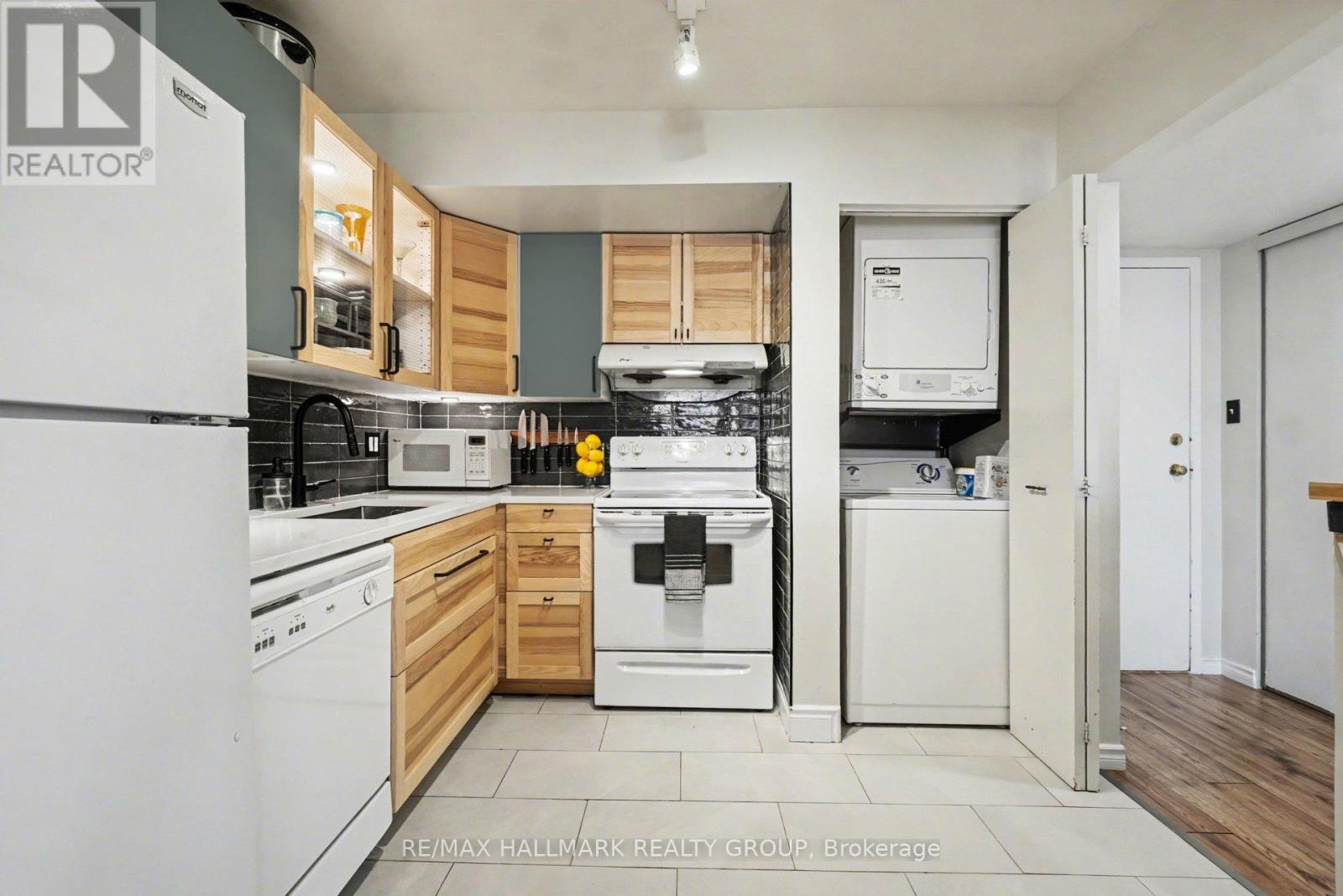 203 - 266 Lorry Greenberg Drive, Ottawa, Ontario  K1T 3J9 - Photo 11 - X13067988