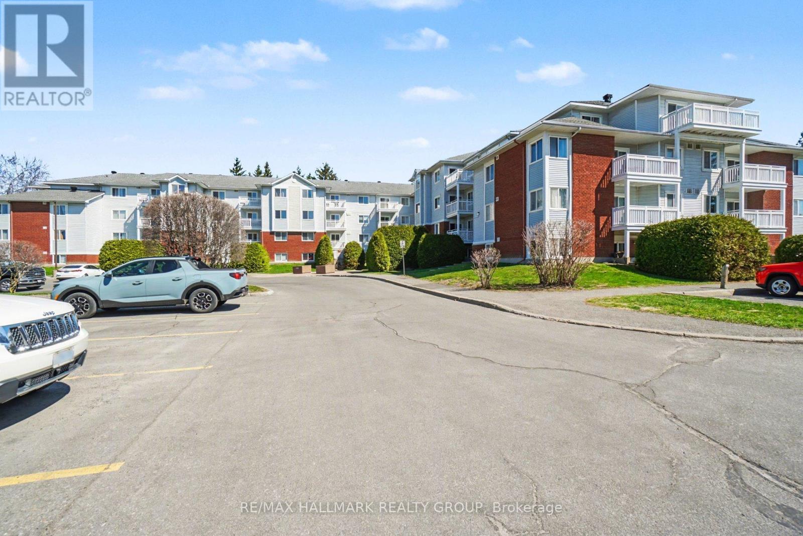 203 - 266 Lorry Greenberg Drive, Ottawa, Ontario  K1T 3J9 - Photo 4 - X13067988