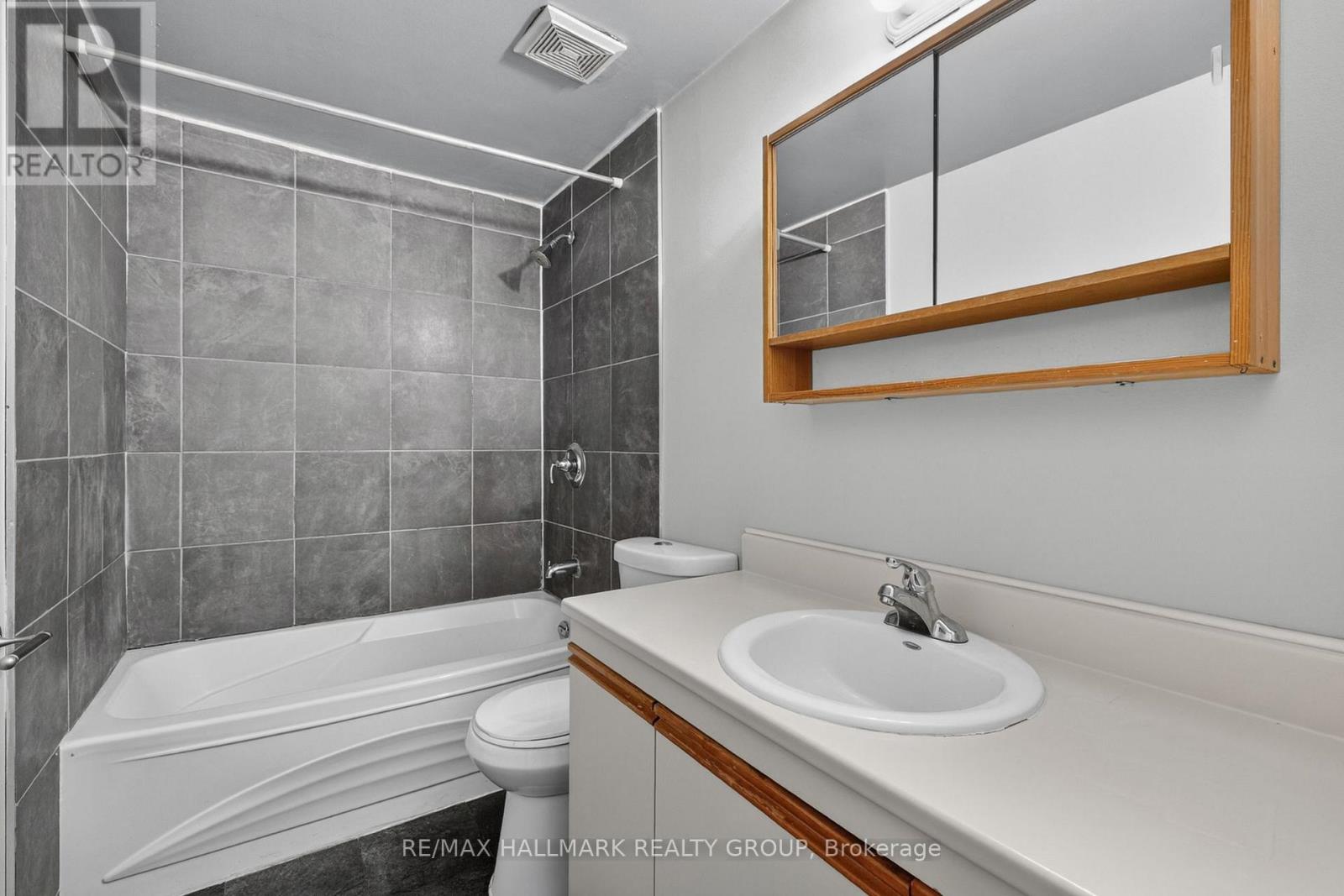 3219 Stockton Drive, Ottawa, Ontario  K1T 1S3 - Photo 35 - X13069050
