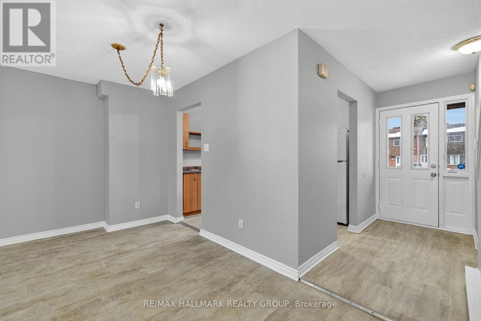 3219 Stockton Drive, Ottawa, Ontario  K1T 1S3 - Photo 7 - X13069050