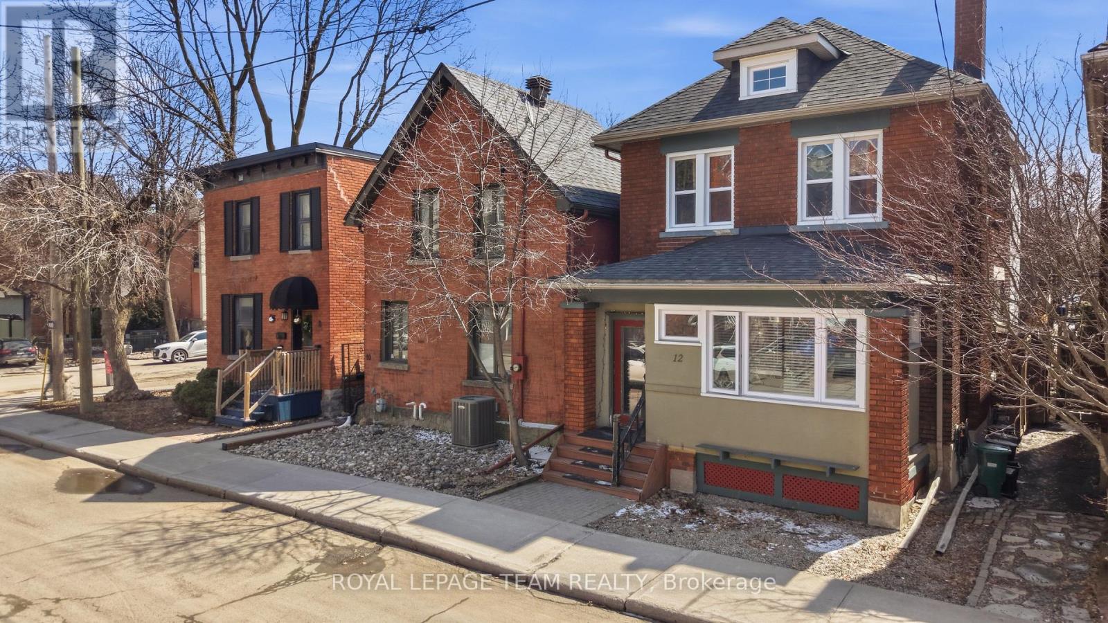 12 LEWIS STREET, Ottawa, Ontario