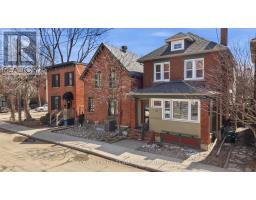 12 LEWIS STREET, Ottawa, Ontario