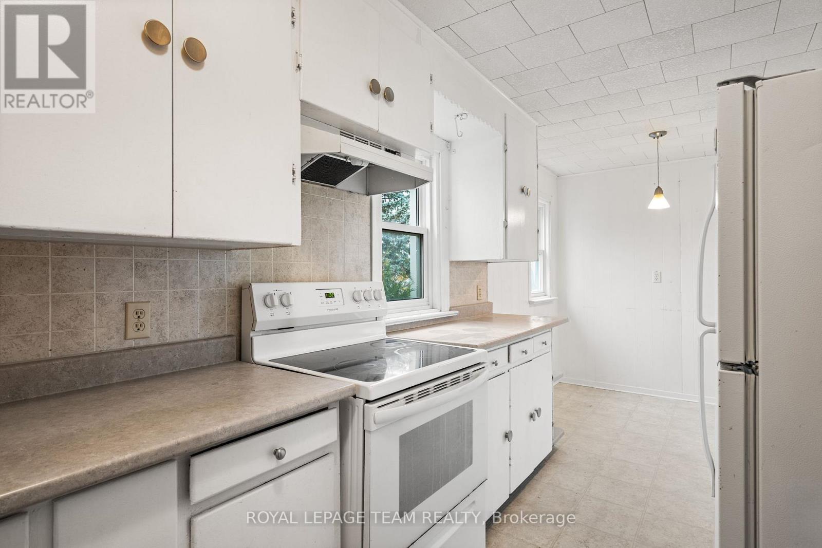 266 Daniel Street S, Arnprior, Ontario  K7S 2M2 - Photo 13 - X13070712