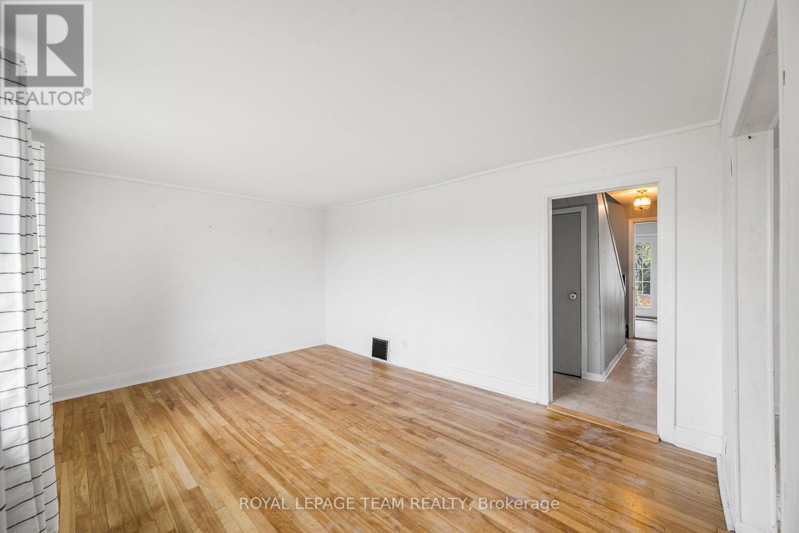 266 Daniel Street S, Arnprior, Ontario  K7S 2M2 - Photo 6 - X13070712