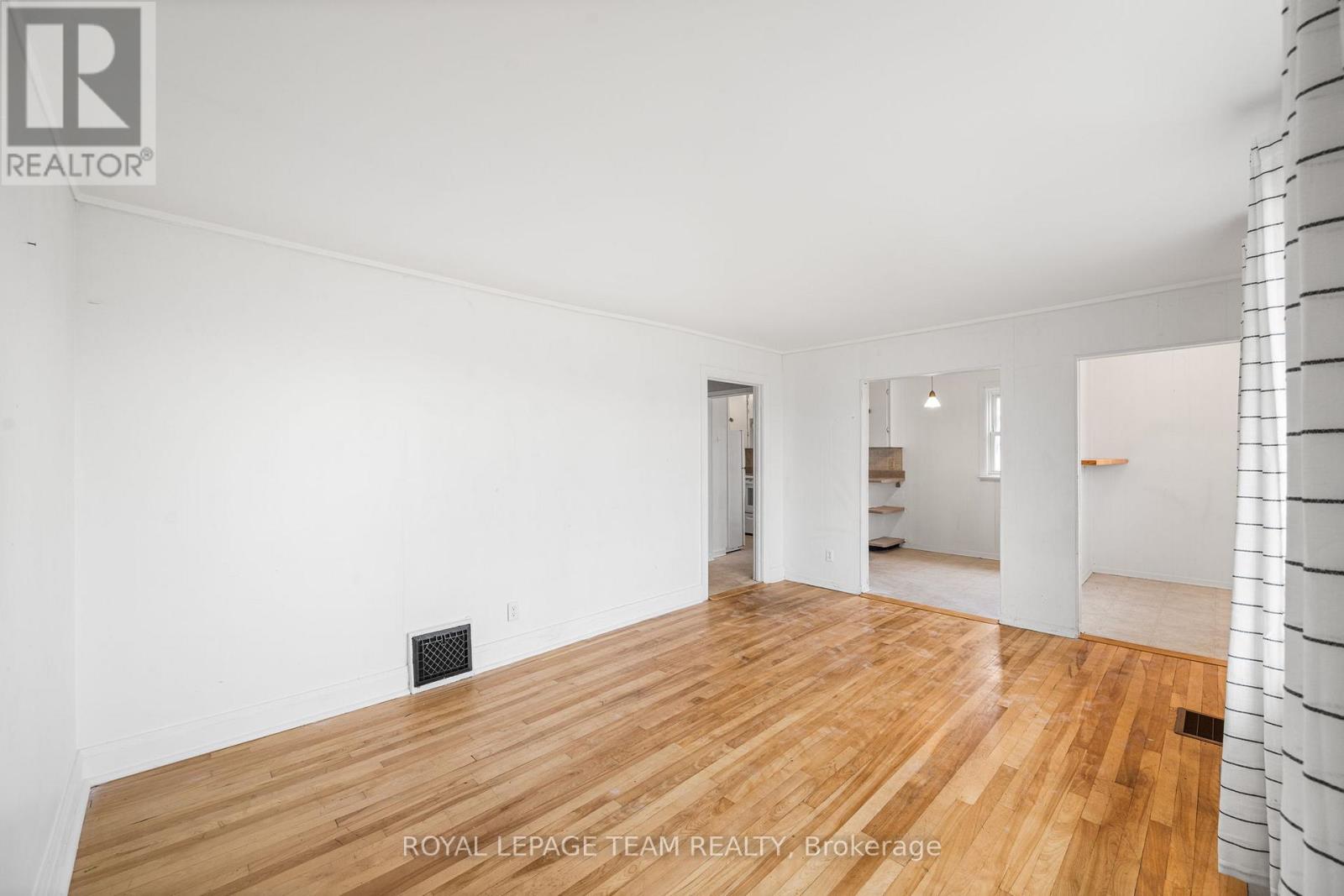 266 Daniel Street S, Arnprior, Ontario  K7S 2M2 - Photo 8 - X13070712
