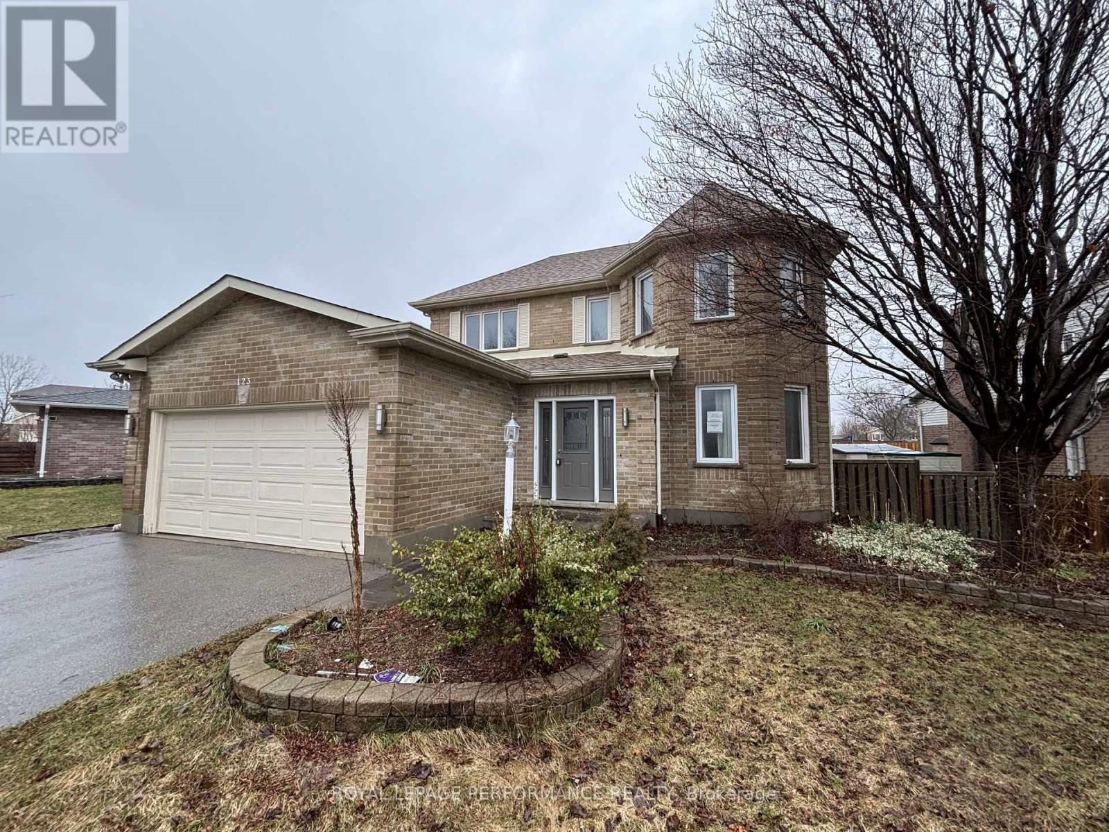 123 NAPOLEON COURT, London East, Ontario