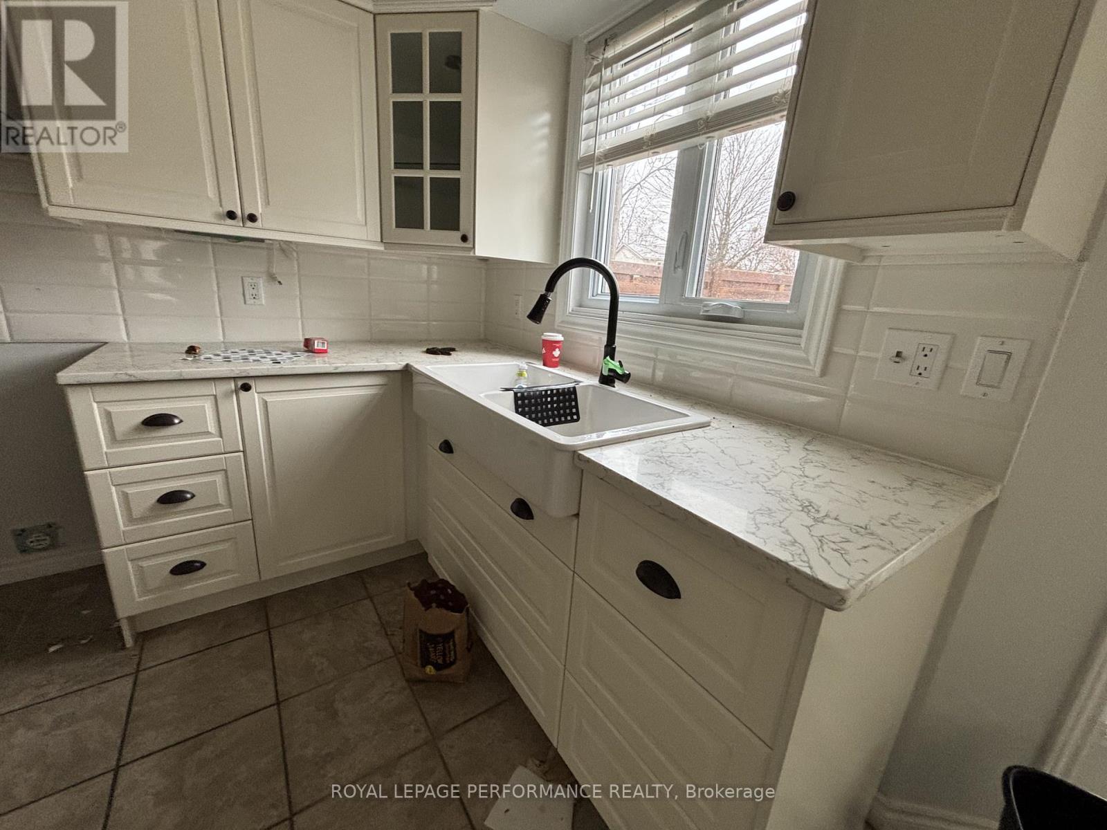 123 Napoleon Court, London East, Ontario  N5V 4B2 - Photo 10 - X13070748