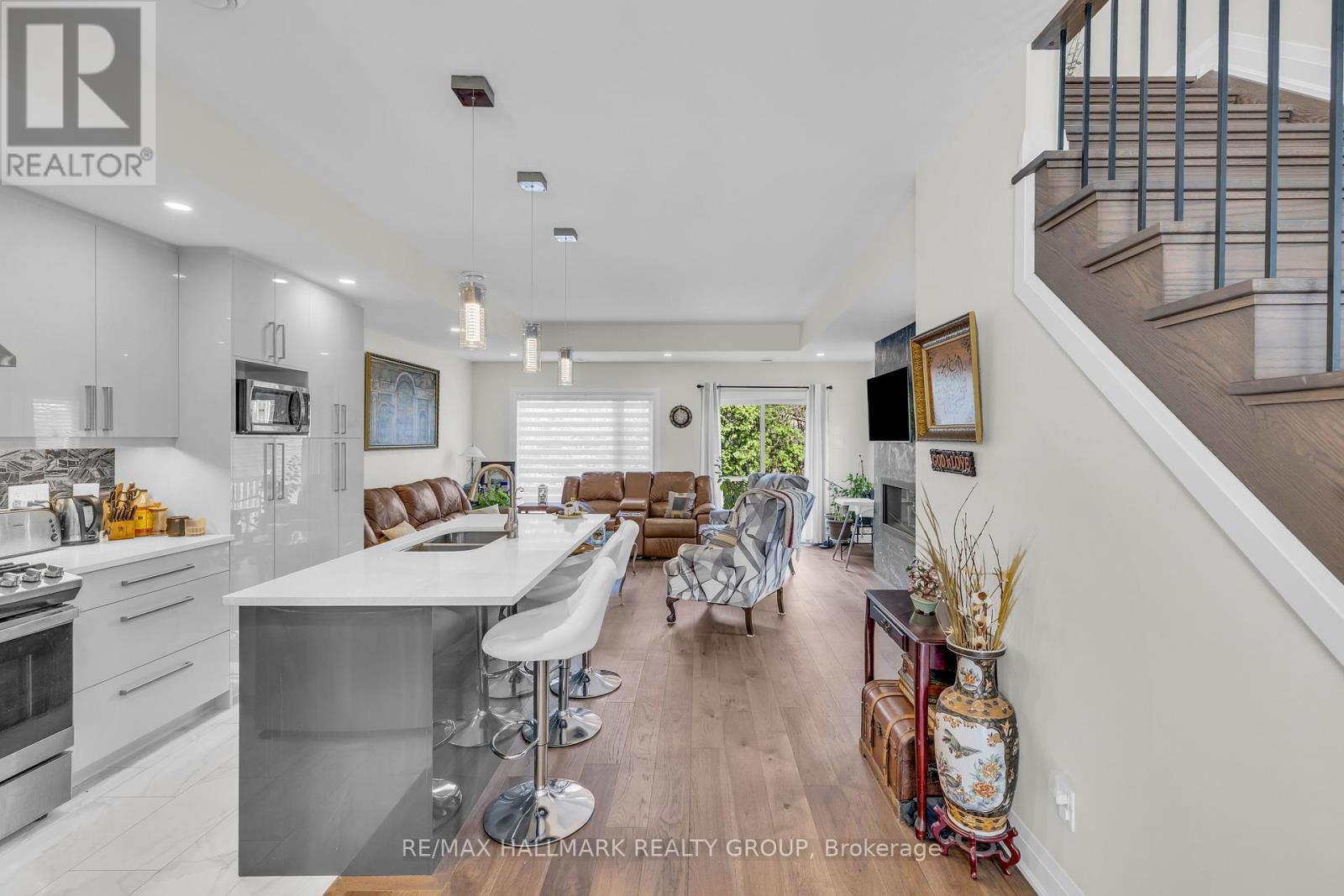 163 Longpre Street, Ottawa, Ontario  K1L 7J5 - Photo 5 - X13071158