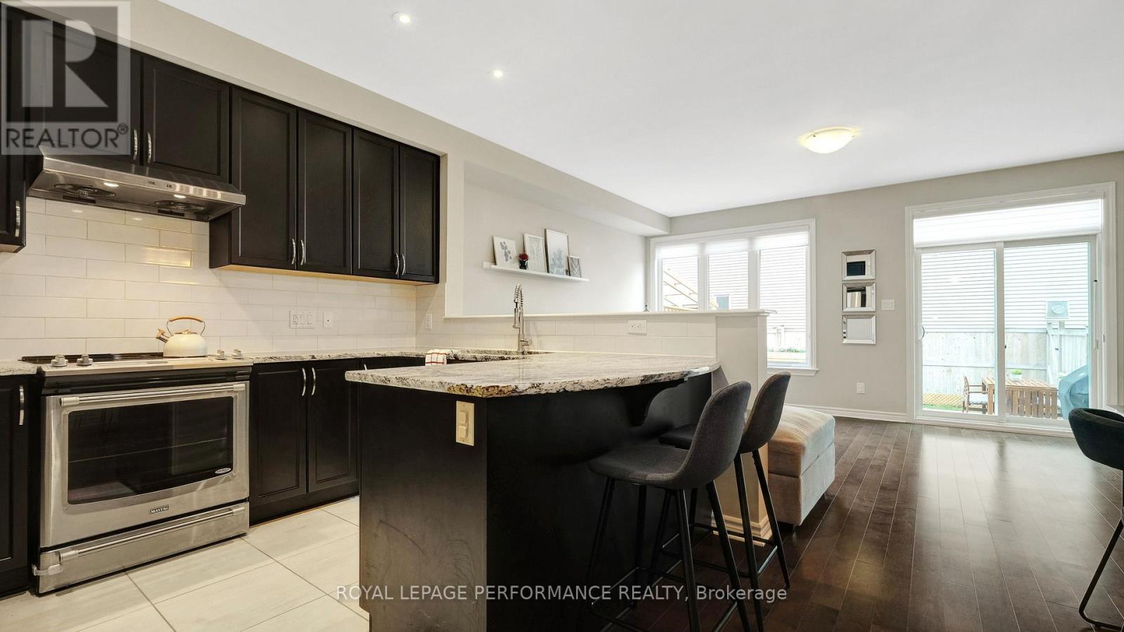 338 Alasken Drive, Ottawa, Ontario  K1T 0M4 - Photo 8 - X13071480