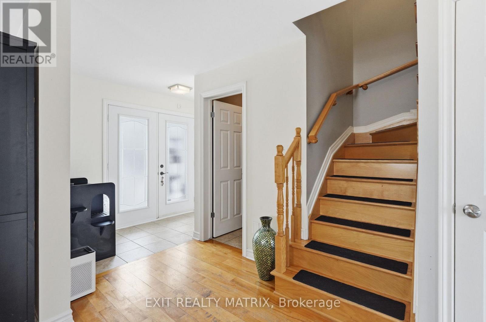 388 Quartz Avenue, Clarence-Rockland, Ontario  K4K 0C7 - Photo 5 - X13071872
