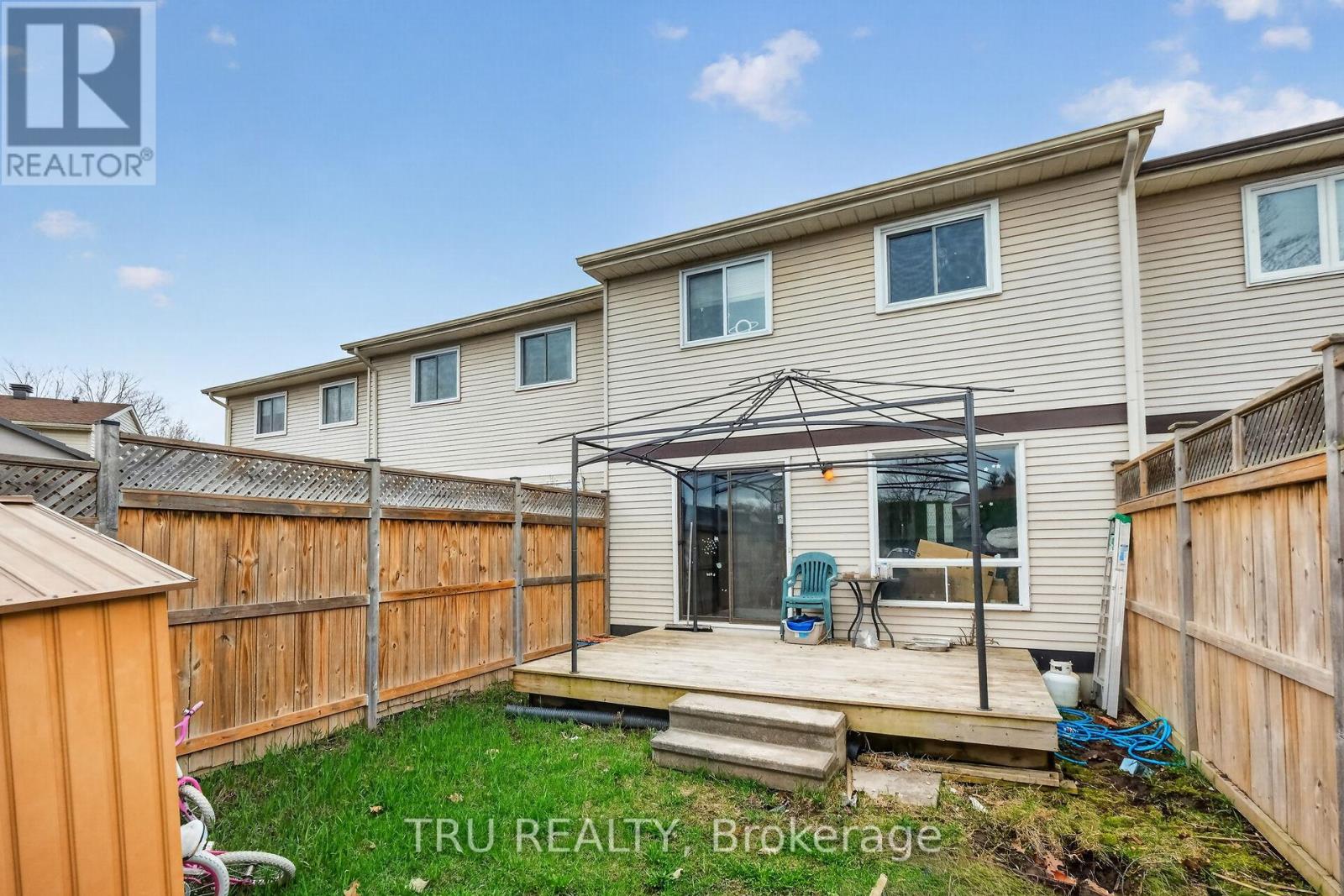 369 Mockingbird Drive, Ottawa, Ontario  K1E 2A6 - Photo 25 - X13072498