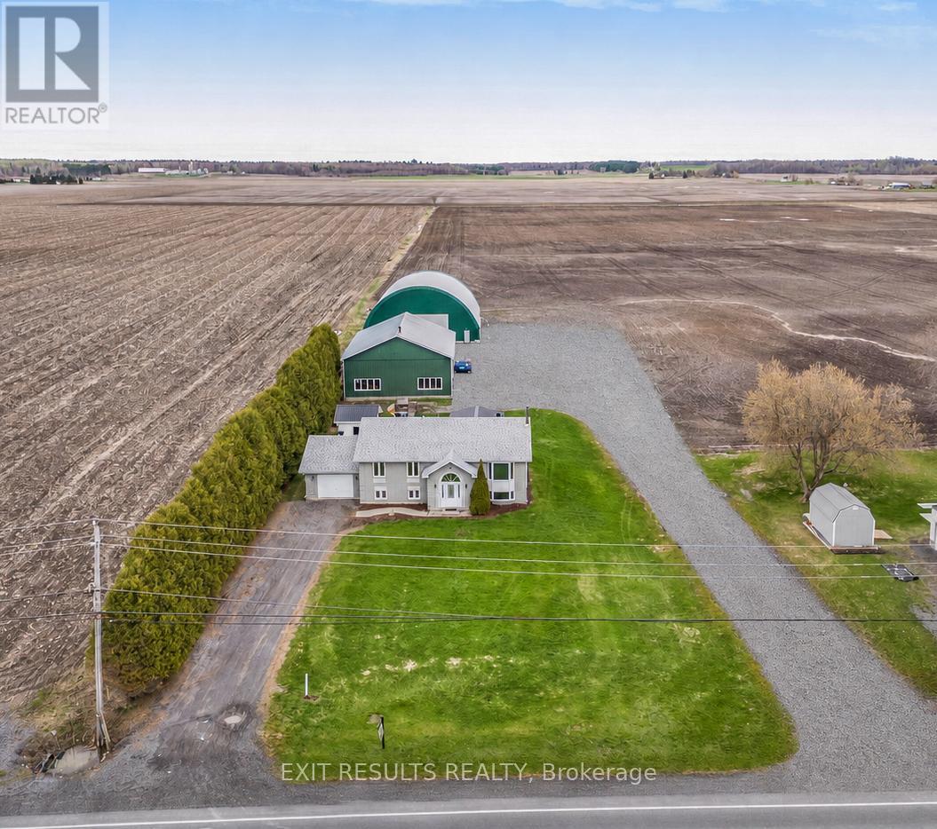 1887 CHAMPLAIN STREET E, Clarence-Rockland, Ontario