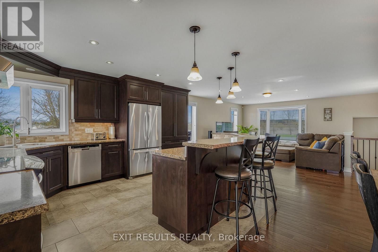 1887 Champlain Street E, Clarence-Rockland, Ontario  K0A 1N0 - Photo 13 - X13072604