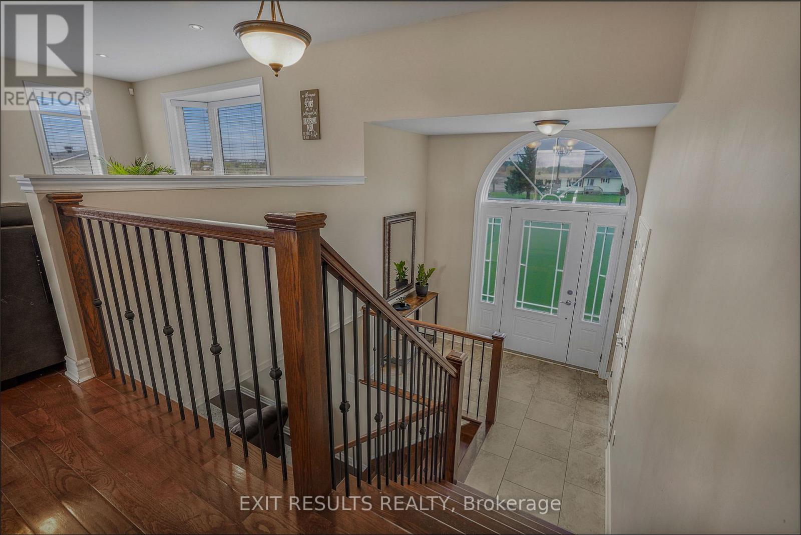 1887 Champlain Street E, Clarence-Rockland, Ontario  K0A 1N0 - Photo 5 - X13072604