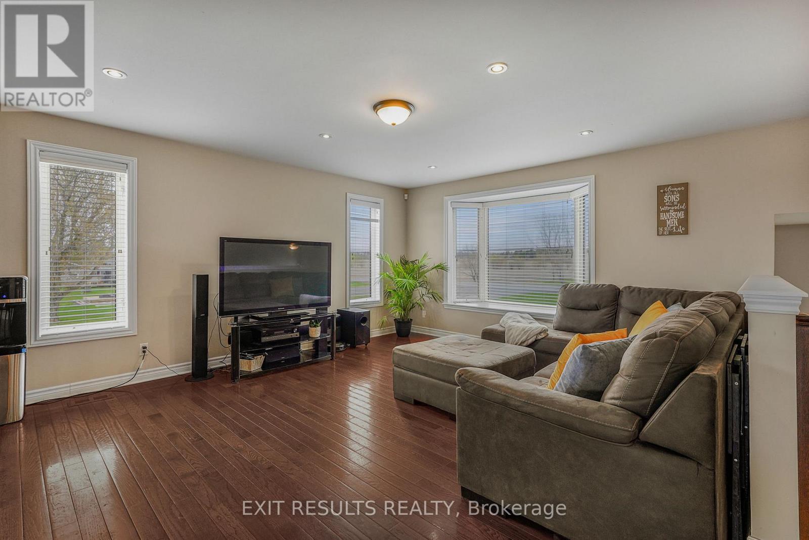 1887 Champlain Street E, Clarence-Rockland, Ontario  K0A 1N0 - Photo 7 - X13072604