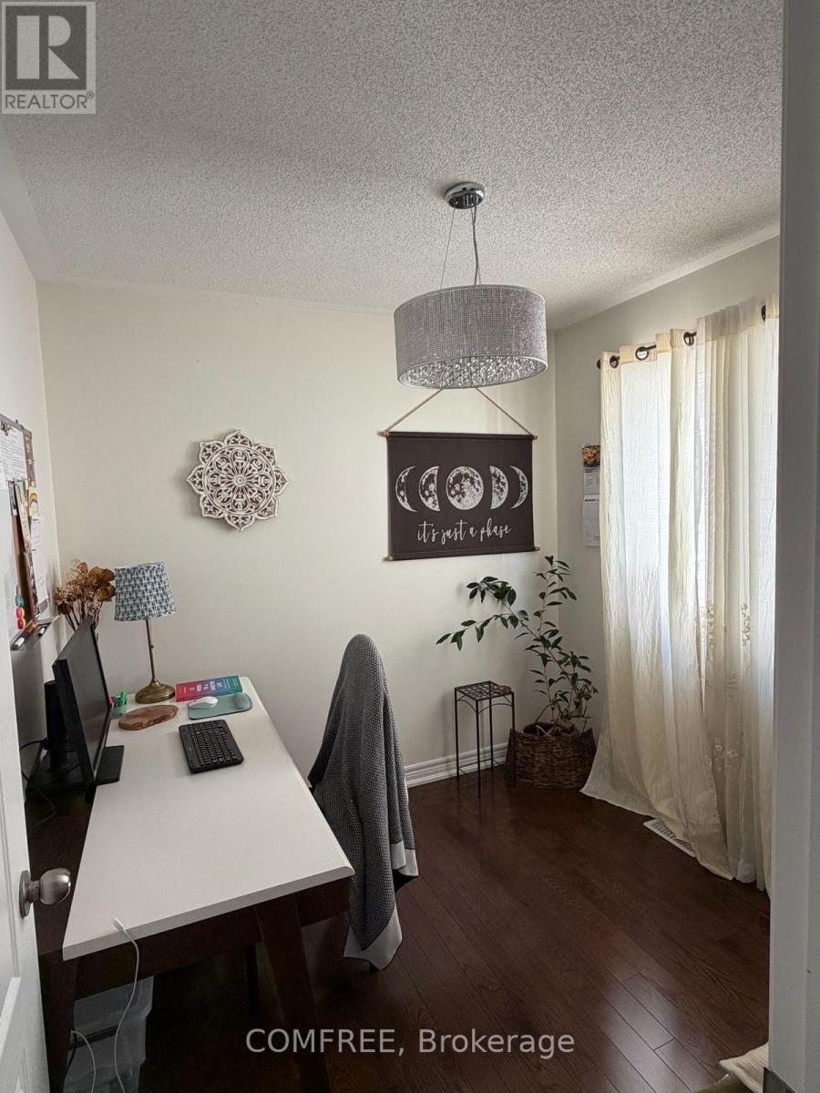 1450 Rennie Street, Oshawa, Ontario  L1K 0N9 - Photo 18 - E13072648