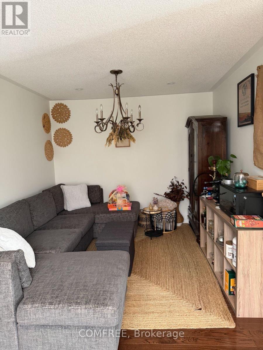 1450 Rennie Street, Oshawa, Ontario  L1K 0N9 - Photo 7 - E13072648