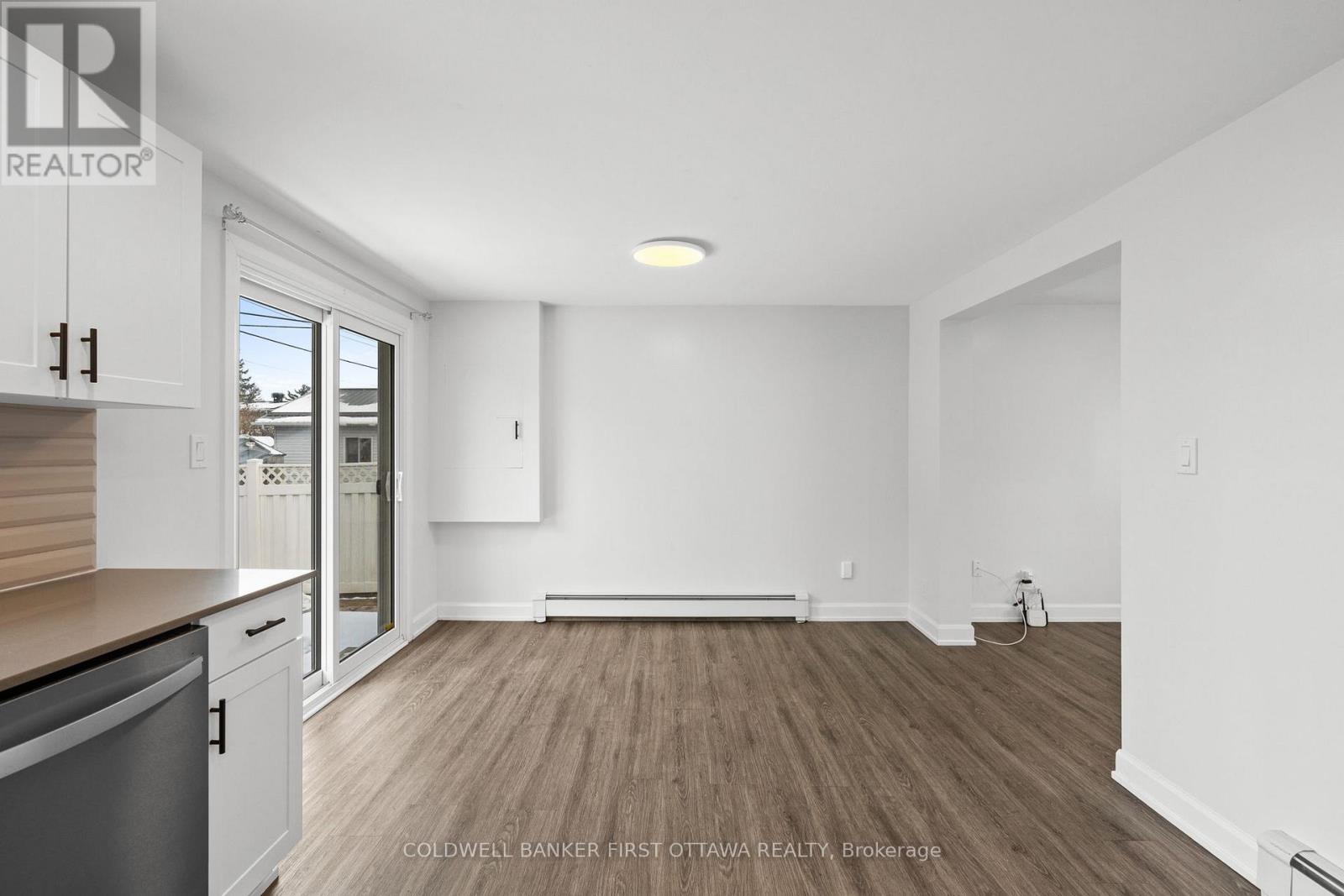 351 Amiens Street, Ottawa, Ontario  K1E 1P1 - Photo 11 - X13073024