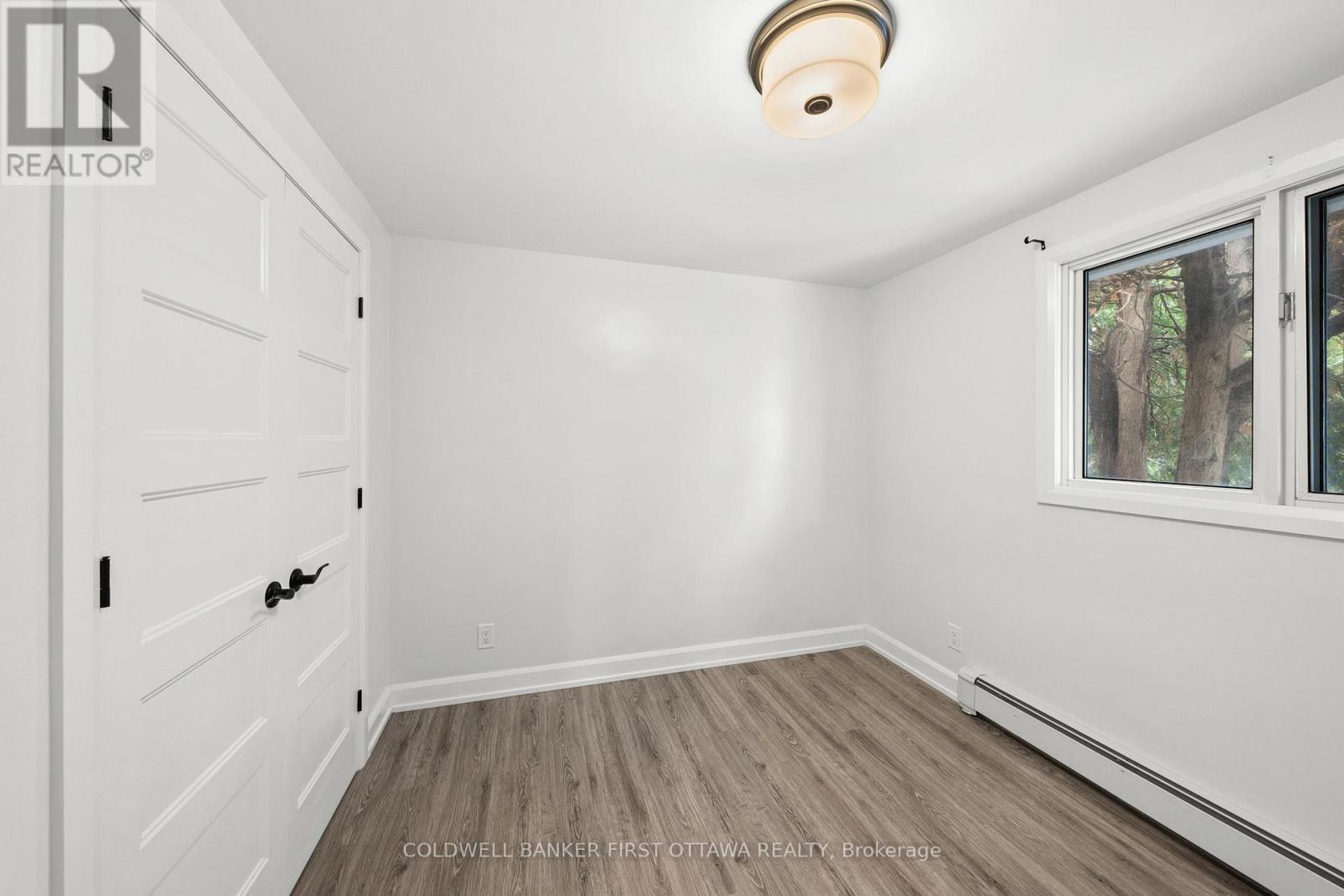 351 Amiens Street, Ottawa, Ontario  K1E 1P1 - Photo 18 - X13073024