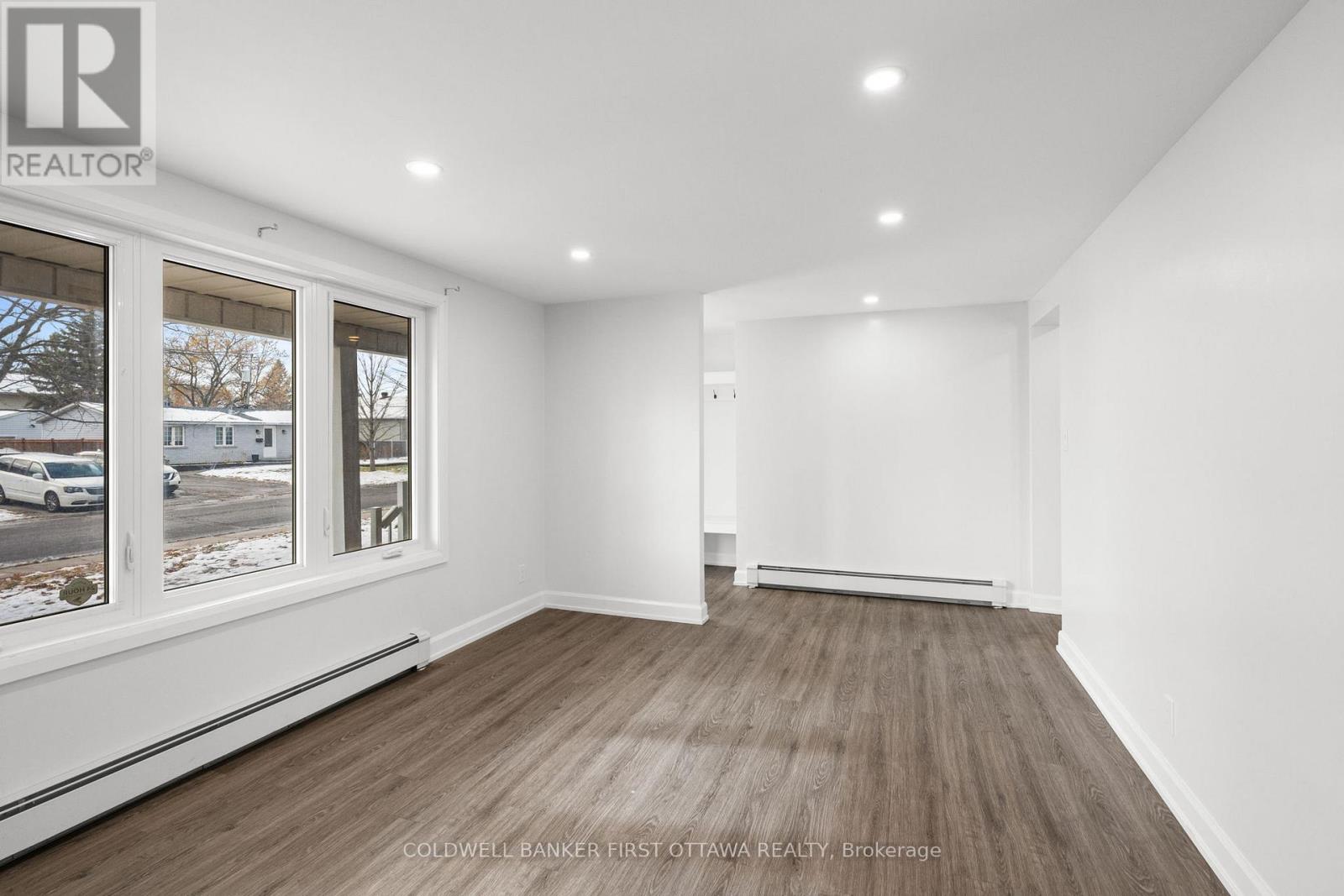 351 Amiens Street, Ottawa, Ontario  K1E 1P1 - Photo 5 - X13073024
