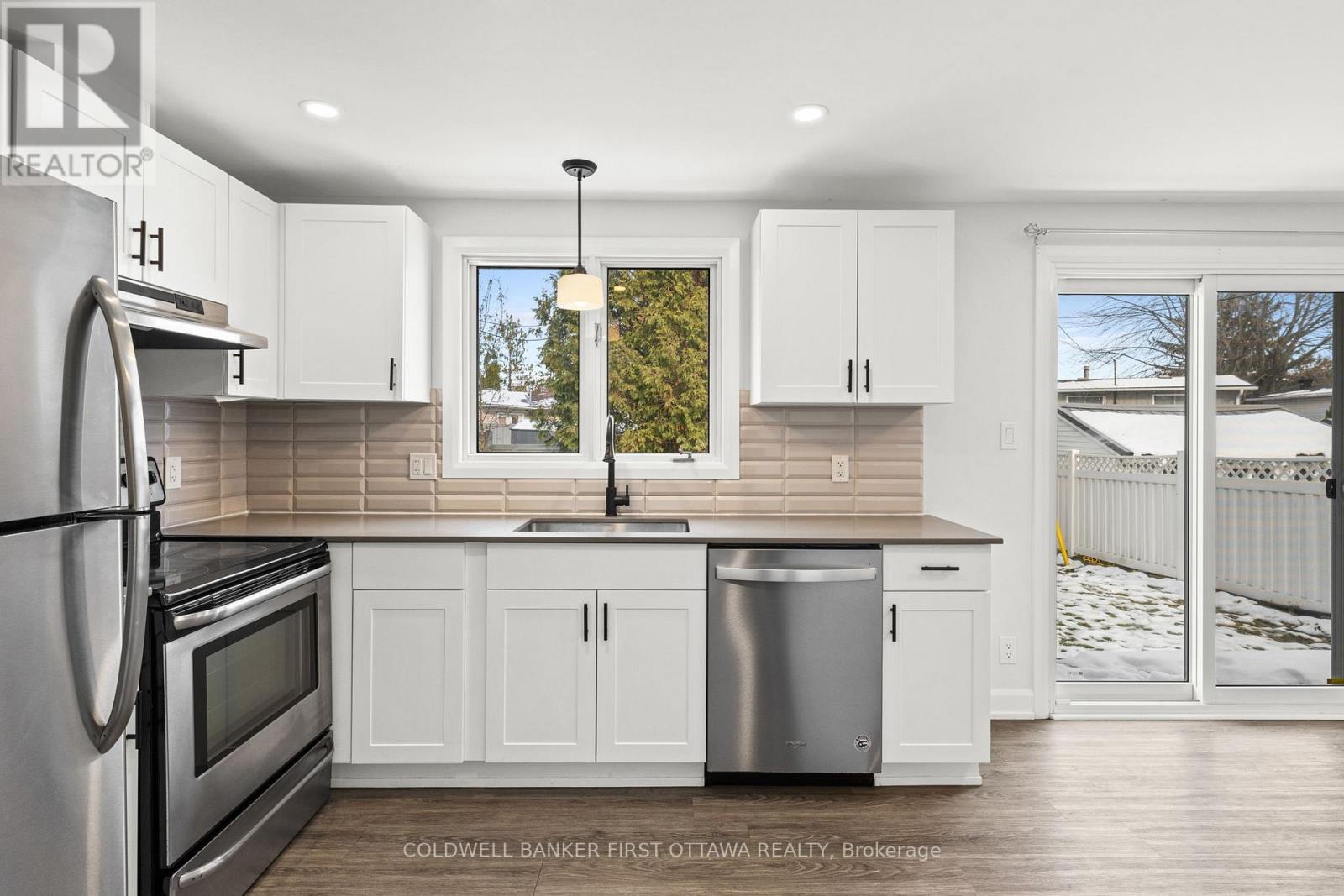351 Amiens Street, Ottawa, Ontario  K1E 1P1 - Photo 7 - X13073024