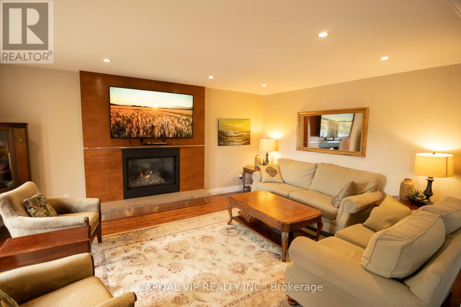 4 Wellsmere Court E, Ottawa, Ontario  K2E 8C2 - Photo 17 - X13073406