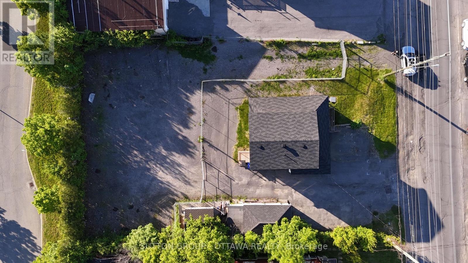 1368 Labrie Avenue, Ottawa, Ontario  K1B 3M1 - Photo 8 - X13073624