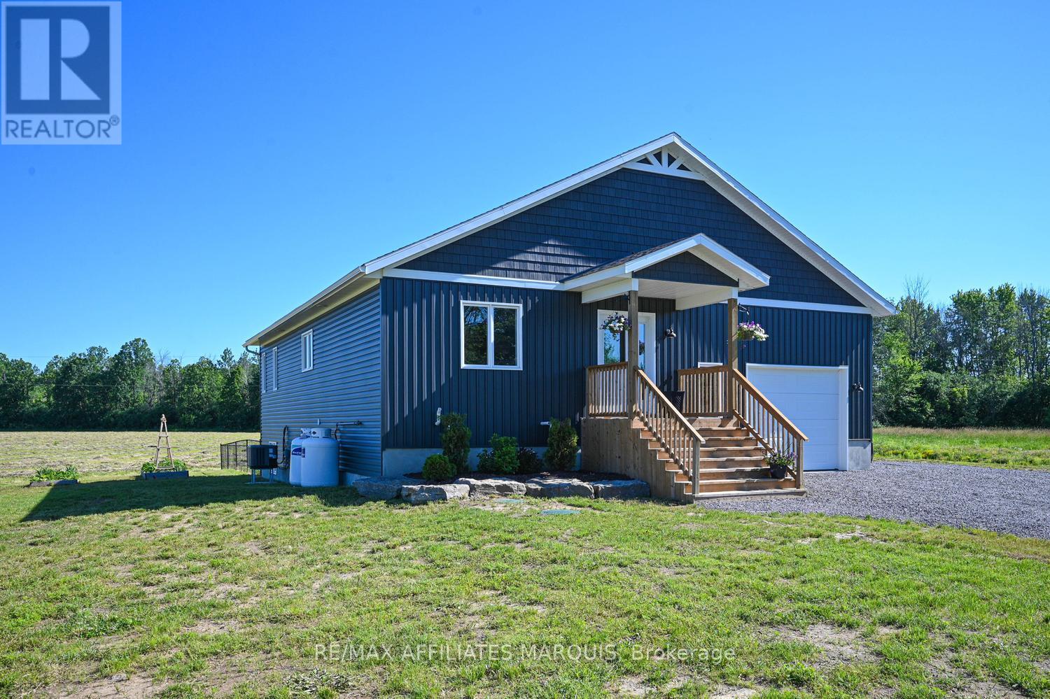 1162 Rideau River Road, Montague, Ontario  K0G 1N0 - Photo 2 - X13073626
