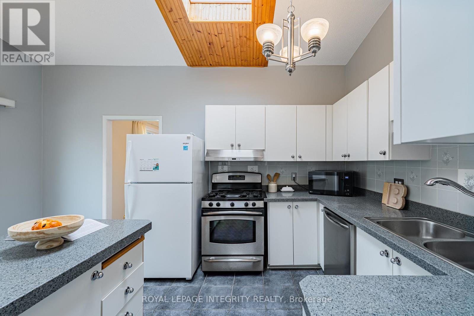 664 Glenhurst Crescent, Ottawa, Ontario  K1J 7B7 - Photo 13 - X13074138