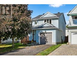32 PEACOCK CRESCENT, Ottawa, Ontario