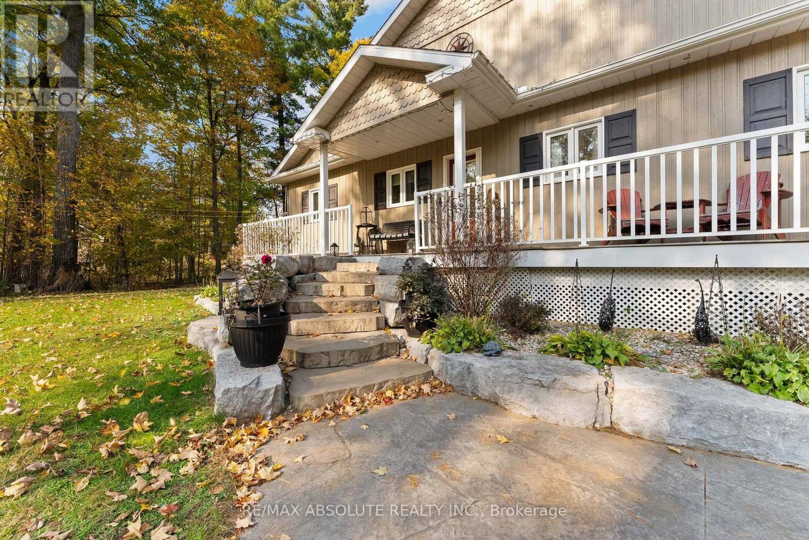 1096 Snye Road, Lanark Highlands, Ontario  K0A 3L0 - Photo 2 - X13075006