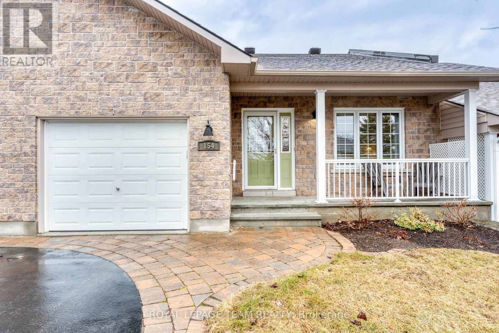 154 Fairbairn Bros Street, Mississippi Mills, Ontario  K0A 1A0 - Photo 2 - X13076582