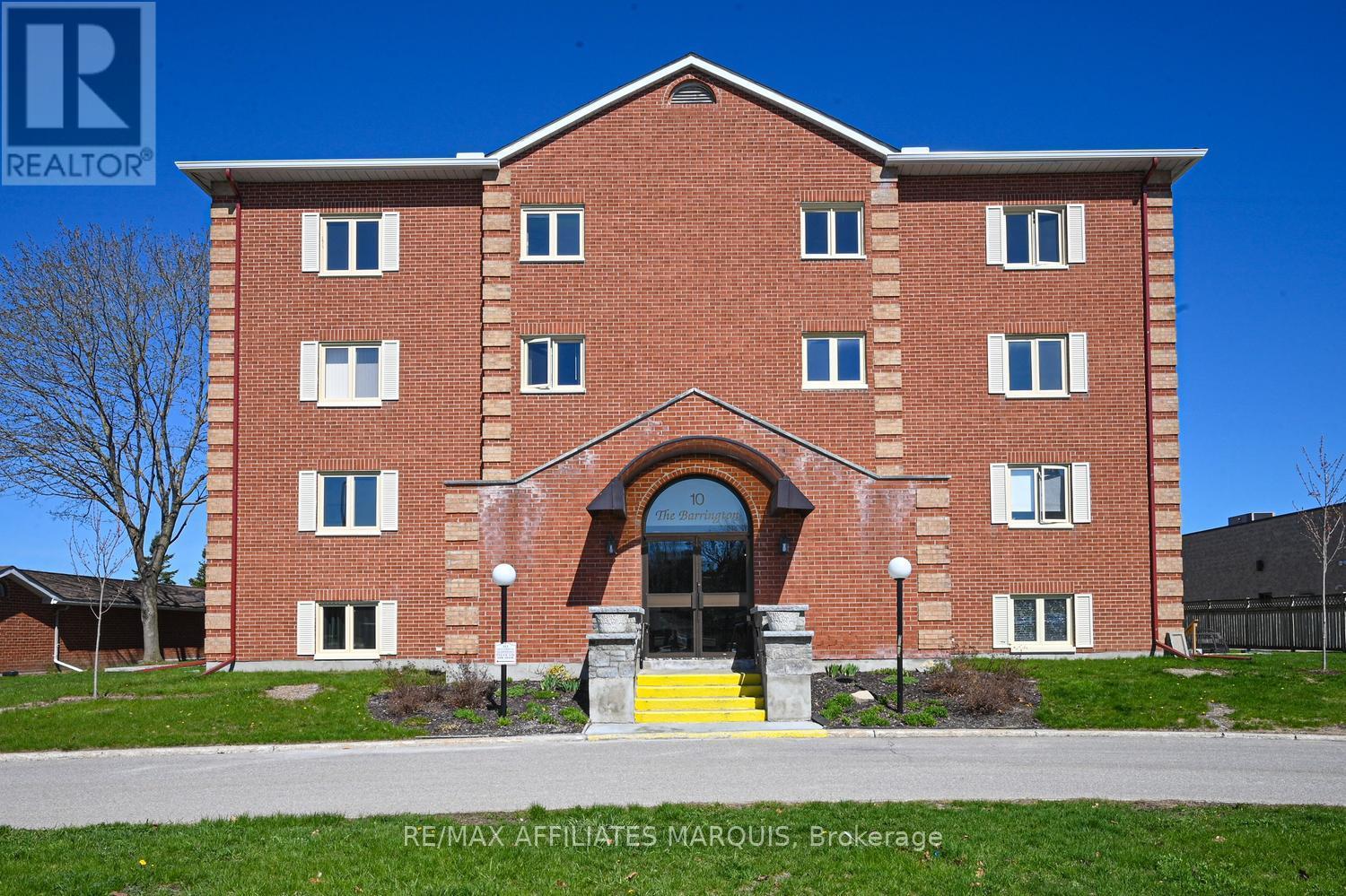 104 - 10 ARMSTRONG DRIVE, Smiths Falls, Ontario