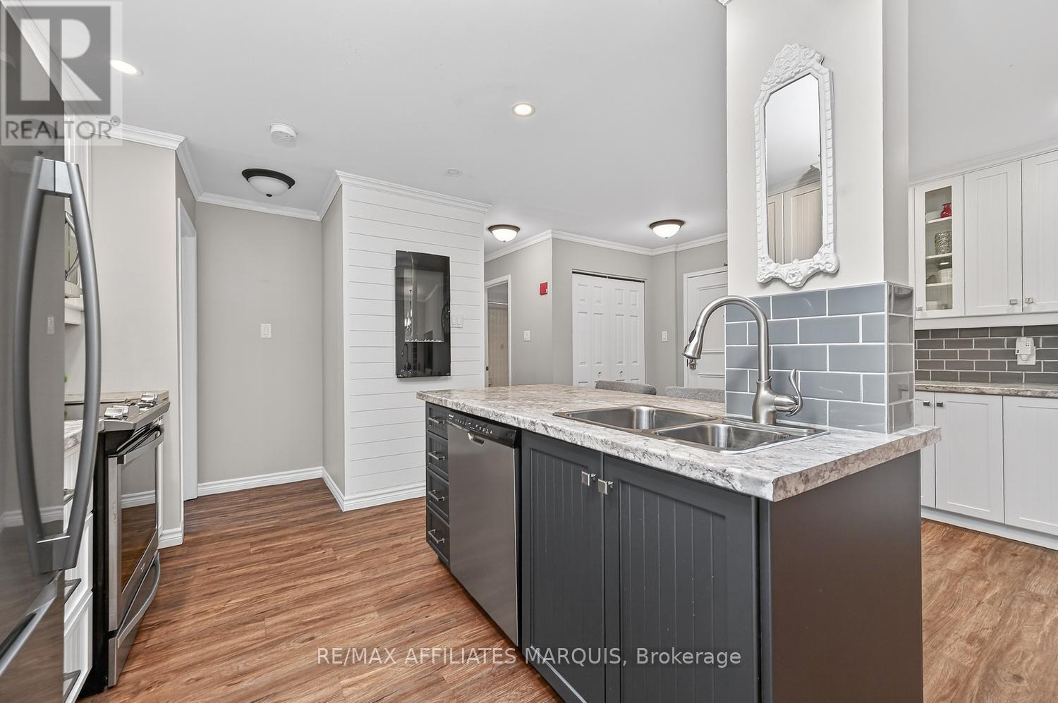 104 - 10 Armstrong Drive, Smiths Falls, Ontario  K7A 5H8 - Photo 6 - X13076590