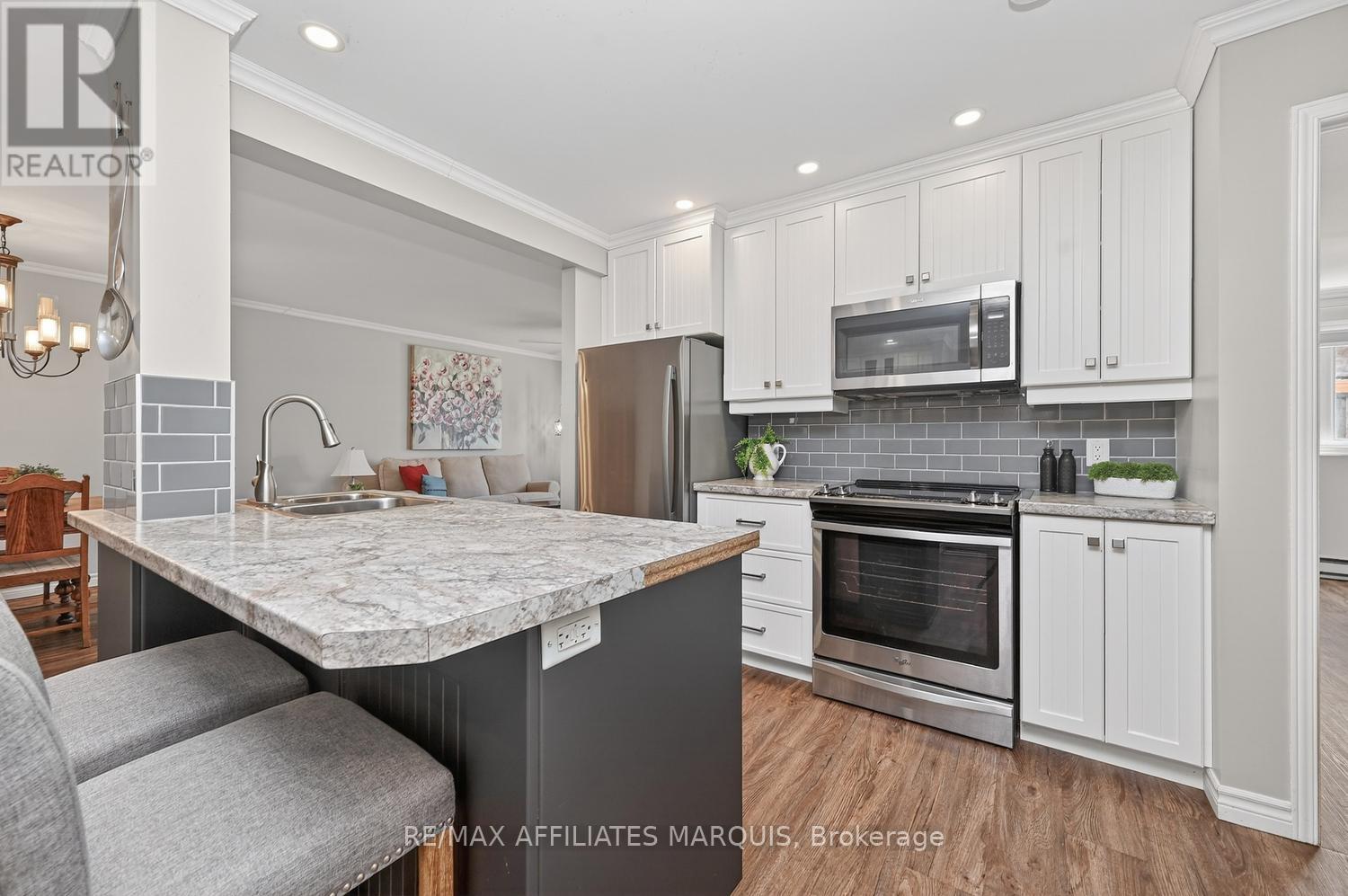 104 - 10 Armstrong Drive, Smiths Falls, Ontario  K7A 5H8 - Photo 7 - X13076590