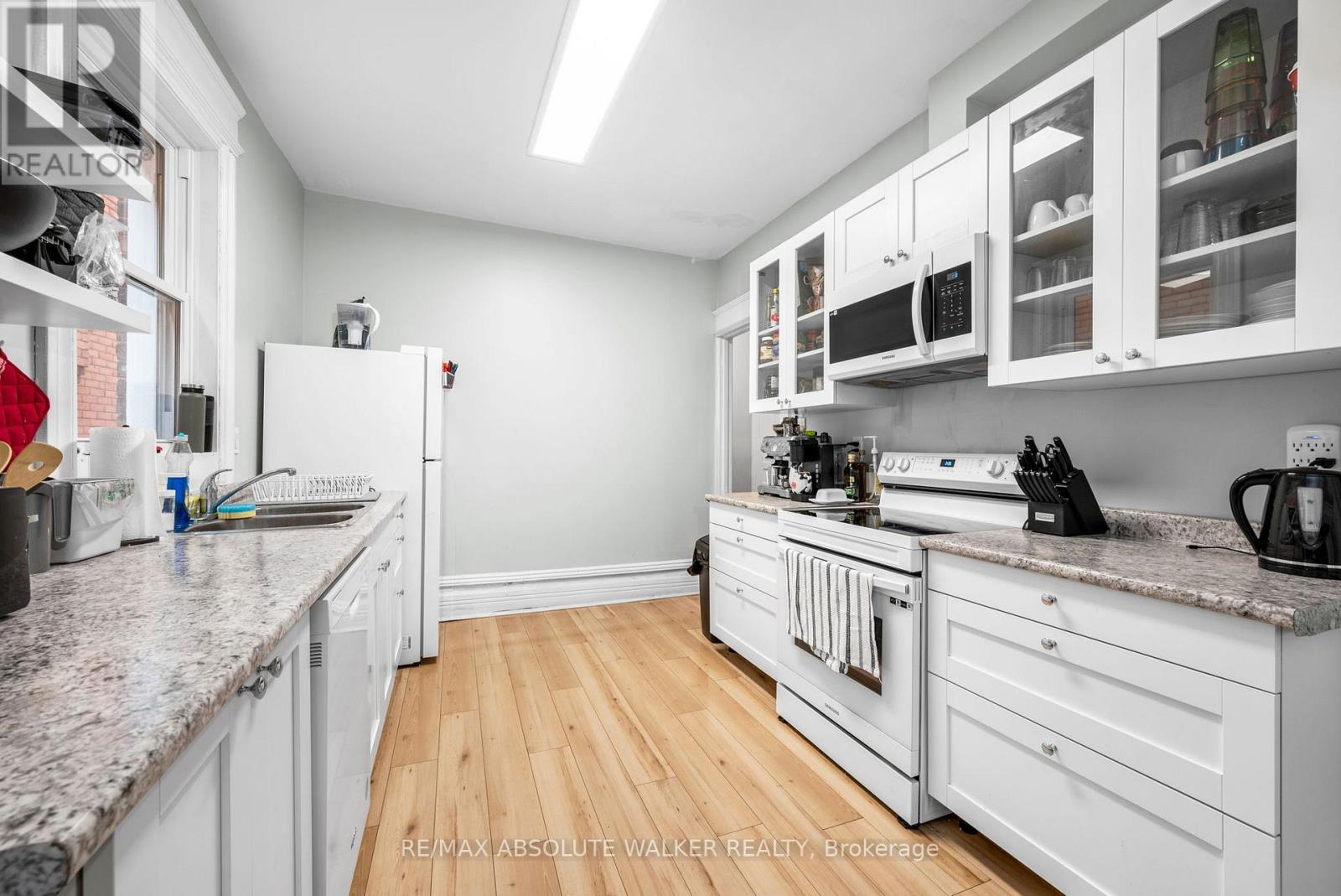 141 Primrose Avenue, Ottawa, Ontario  K1R 6M4 - Photo 12 - X13076850
