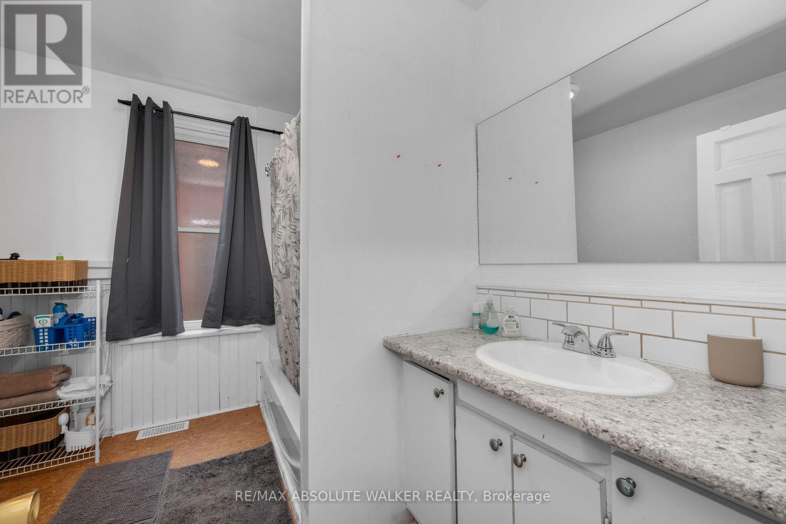 141 Primrose Avenue, Ottawa, Ontario  K1R 6M4 - Photo 19 - X13076850