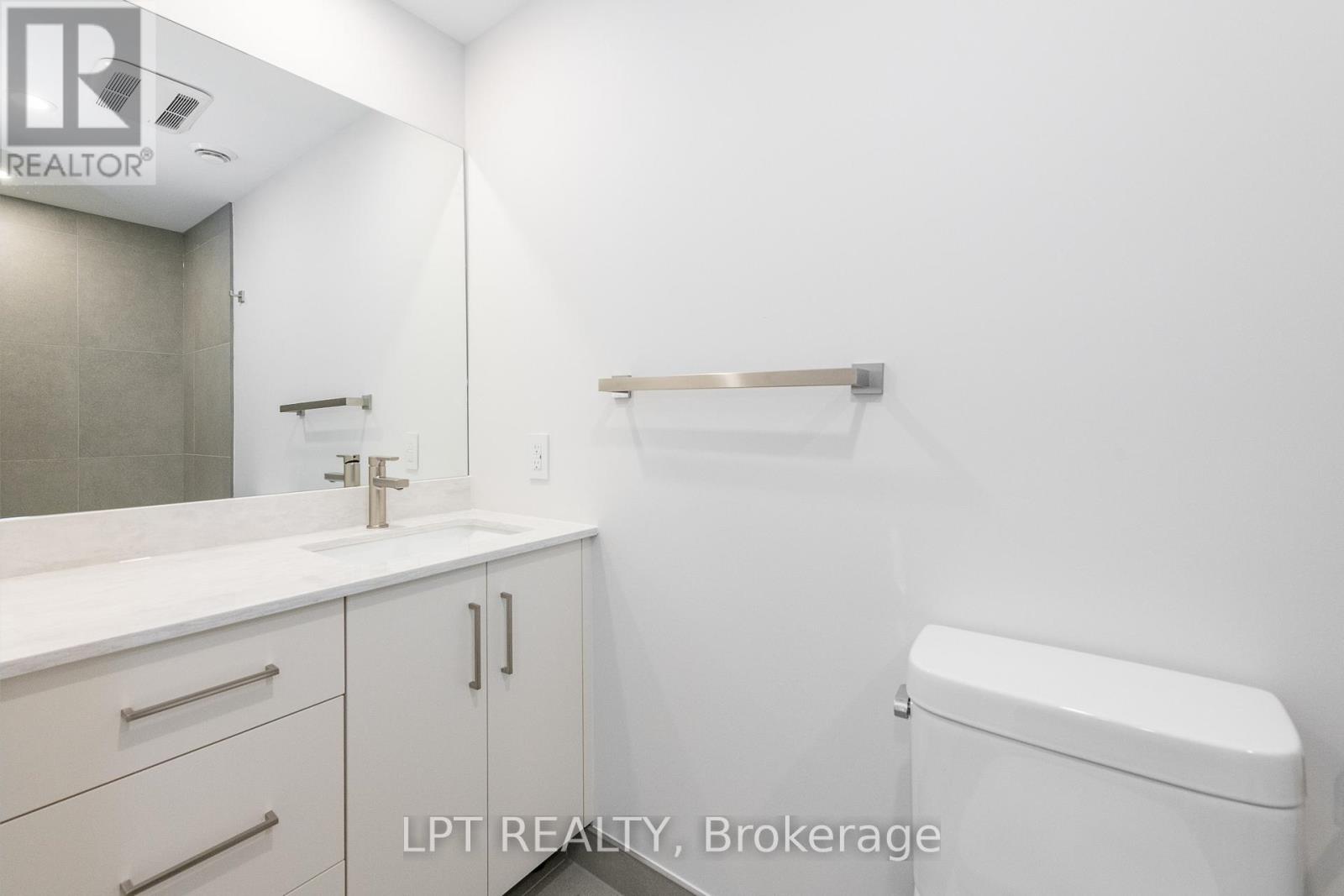 1 - 250 Shakespeare Street, Ottawa, Ontario  K1L 5M6 - Photo 7 - X13078196