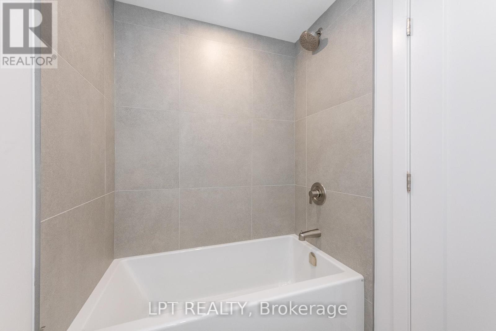 1 - 250 Shakespeare Street, Ottawa, Ontario  K1L 5M6 - Photo 8 - X13078196