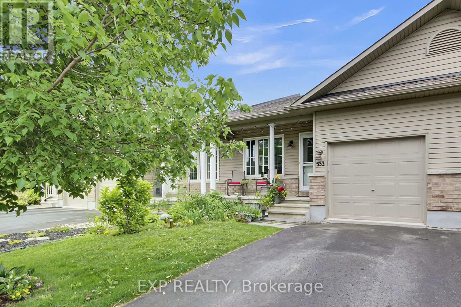 332 FINNER COURT, Mississippi Mills, Ontario