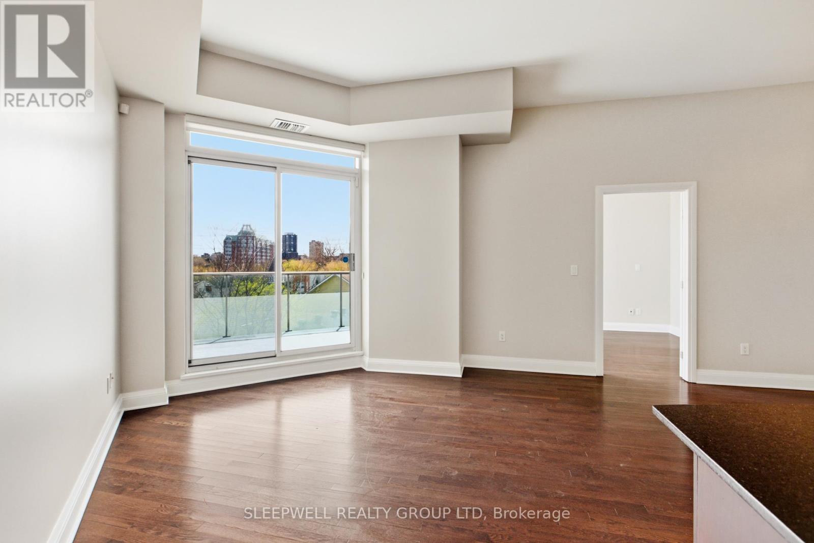 Ph03 - 295 Mackay Street, Ottawa, Ontario  K1M 2B7 - Photo 8 - X13079490