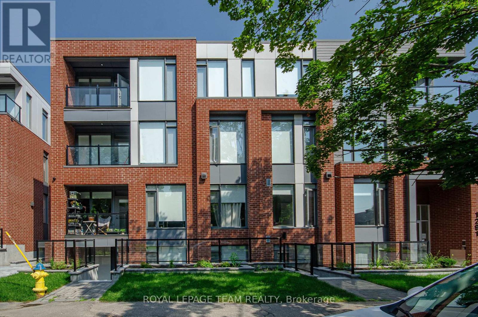 204 - 1291 SUMMERVILLE AVENUE, Ottawa, Ontario