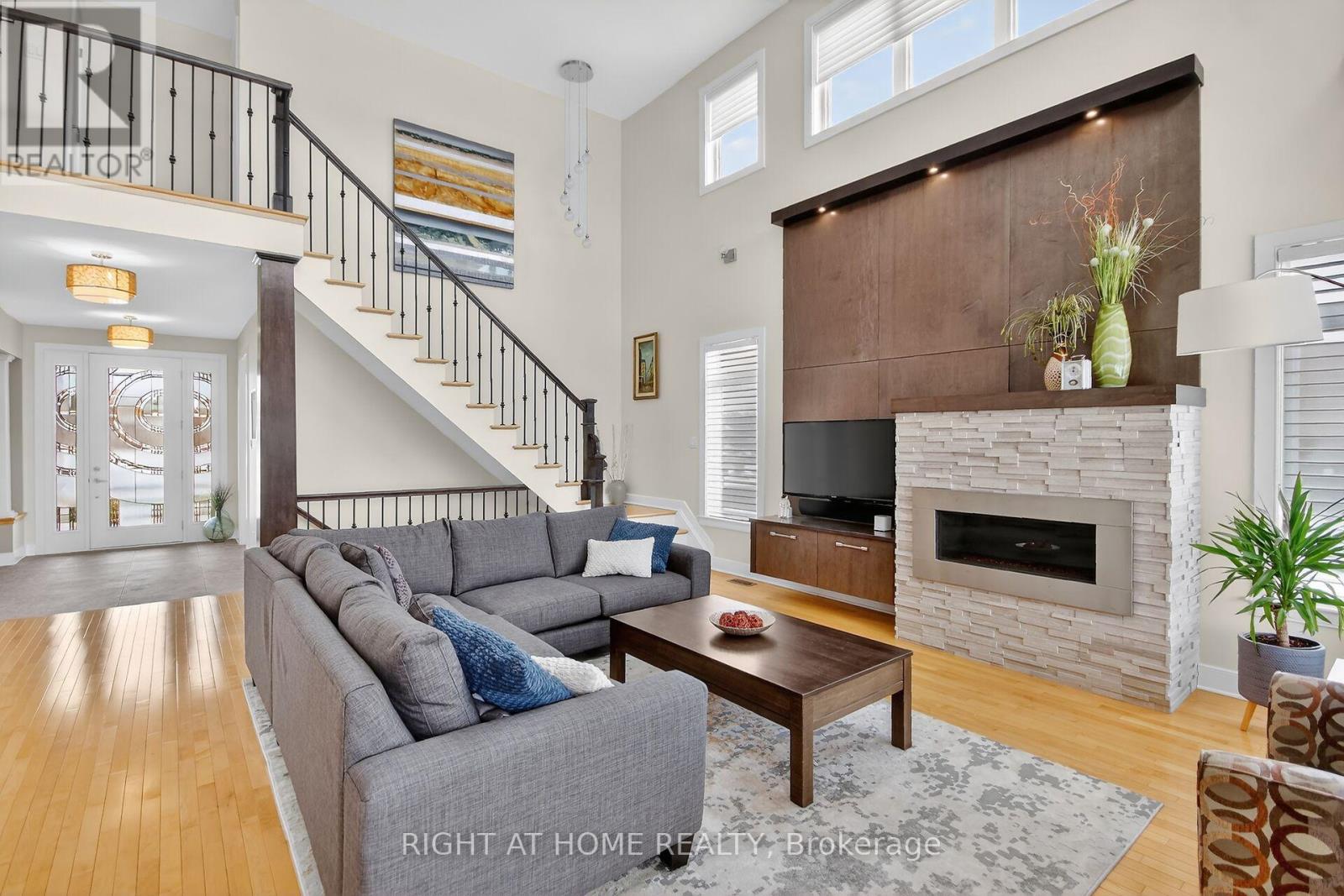 105 Ravenview Way, Ottawa, Ontario  K2W 0E2 - Photo 14 - X13080614