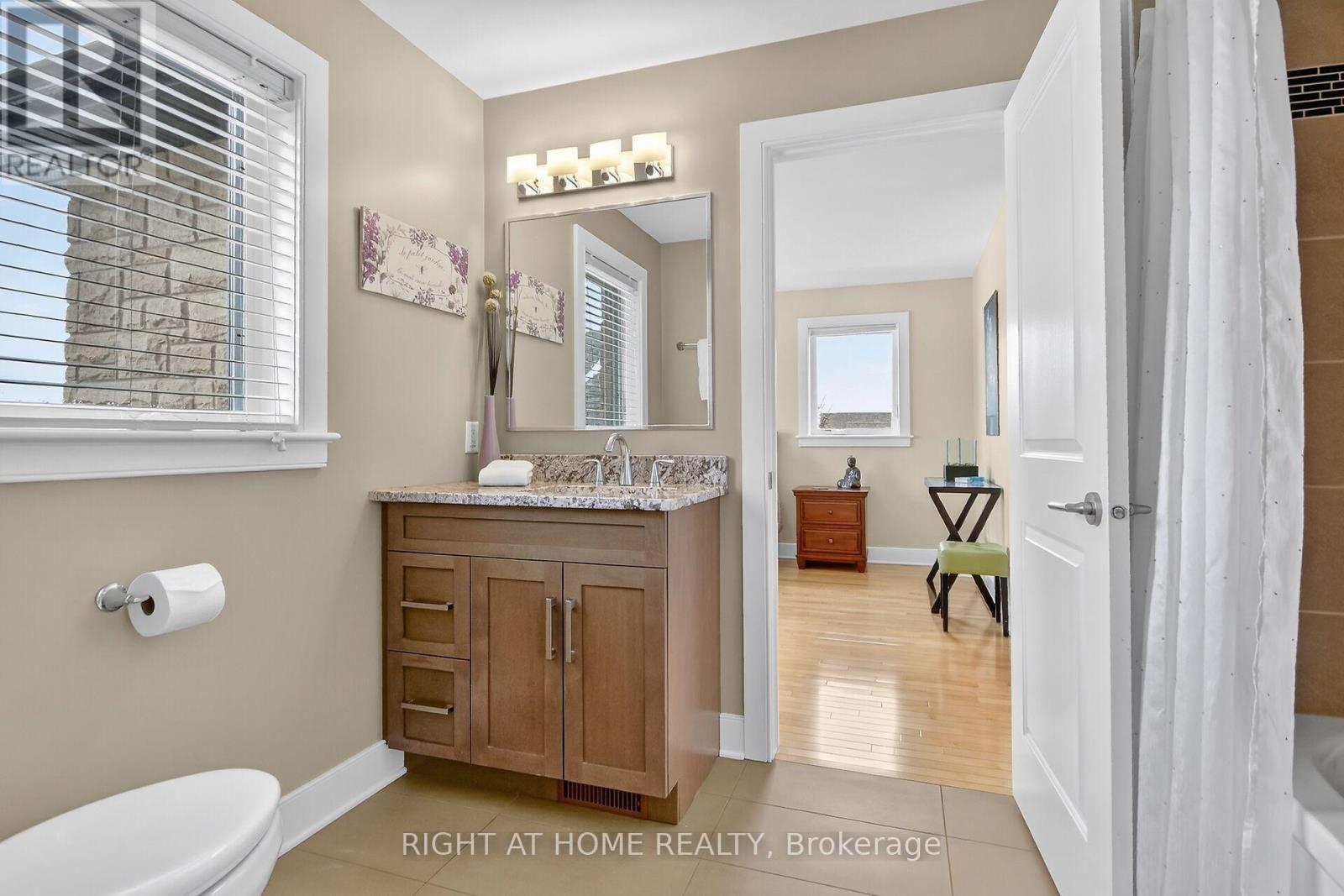 105 Ravenview Way, Ottawa, Ontario  K2W 0E2 - Photo 30 - X13080614