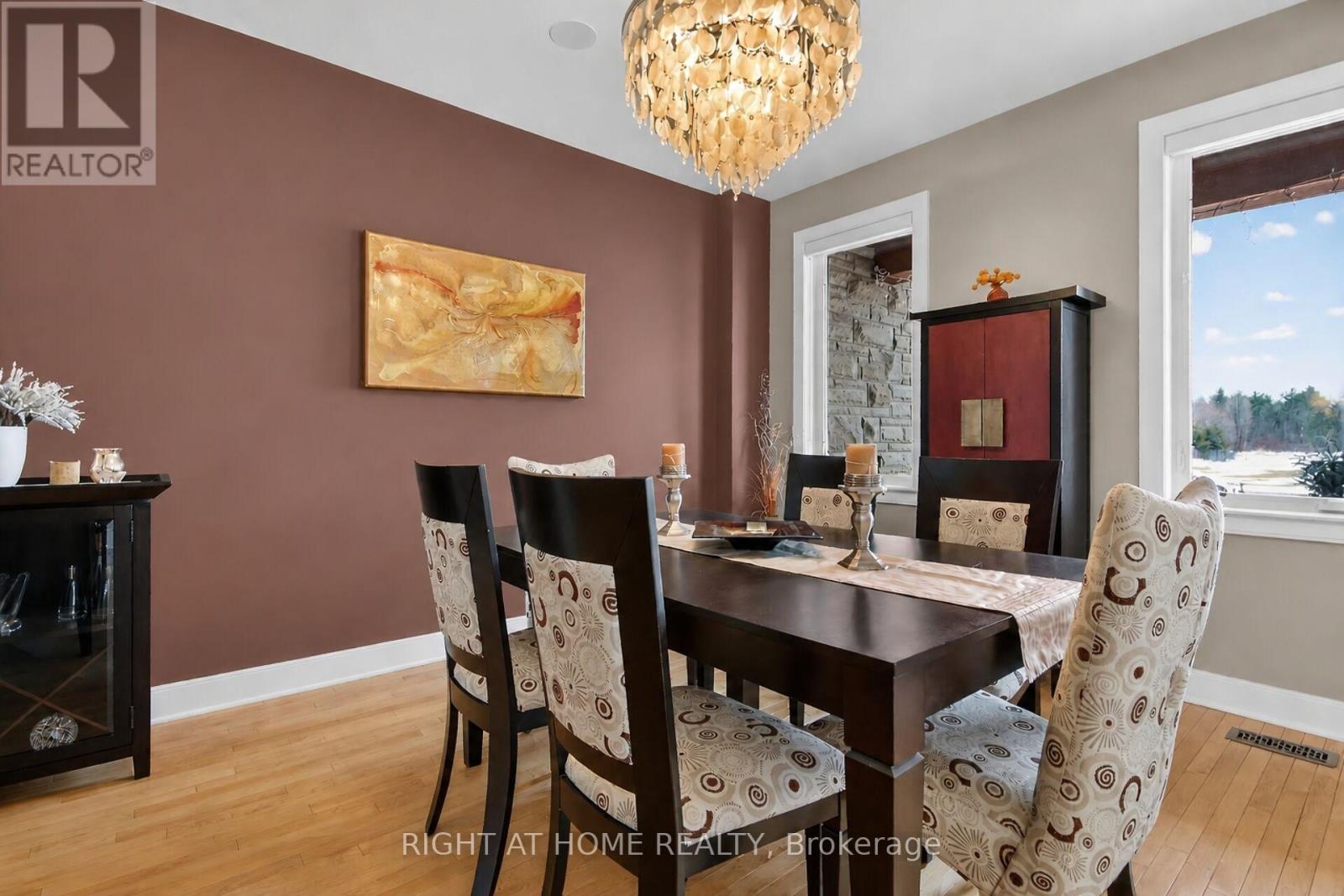 105 Ravenview Way, Ottawa, Ontario  K2W 0E2 - Photo 5 - X13080614