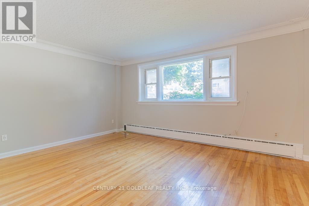 543 Kirkwood Avenue, Ottawa, Ontario  K1Z 5X2 - Photo 6 - X13080986