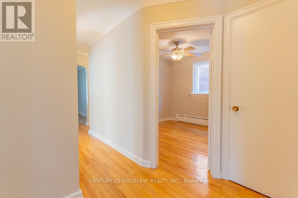 543 Kirkwood Avenue, Ottawa, Ontario  K1Z 5X2 - Photo 7 - X13080986