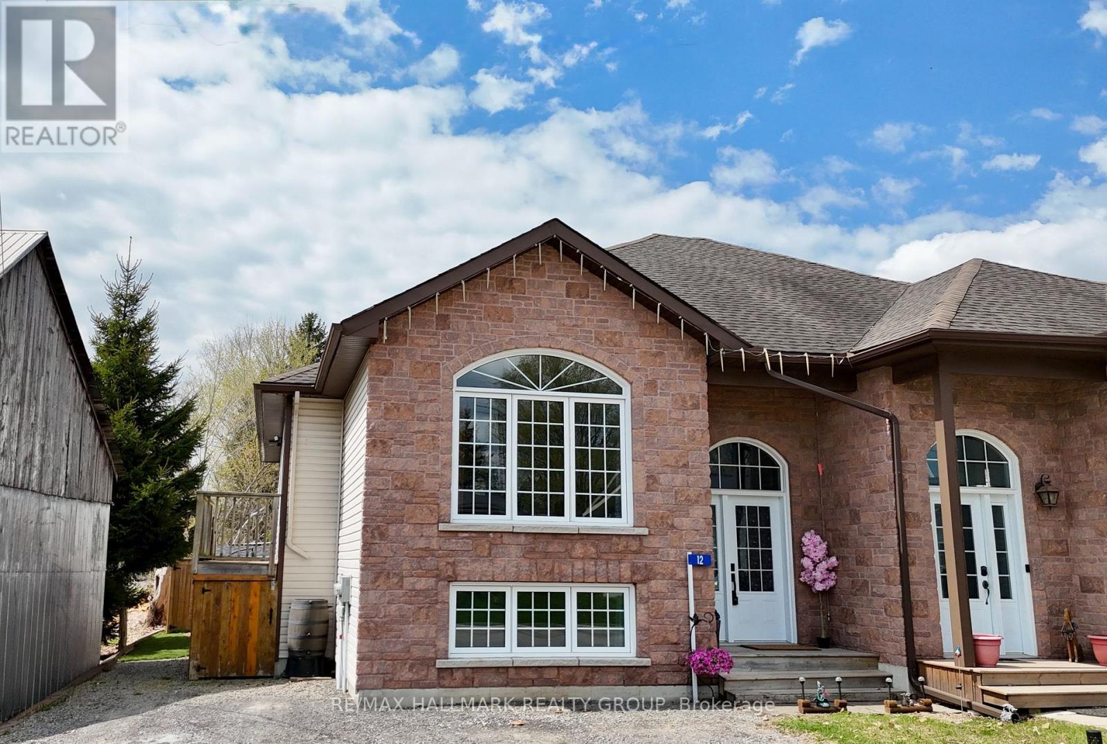 12 CEDAR STREET, Edwardsburgh/Cardinal, Ontario
