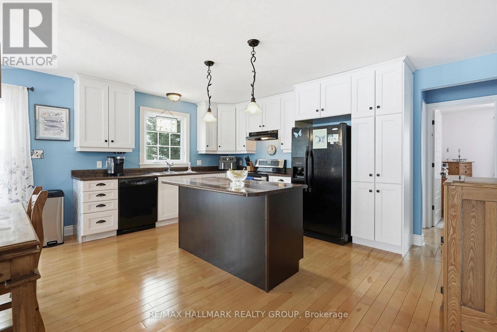 12 Cedar Street, Edwardsburgh/cardinal, Ontario  K0E 1X0 - Photo 10 - X13081058