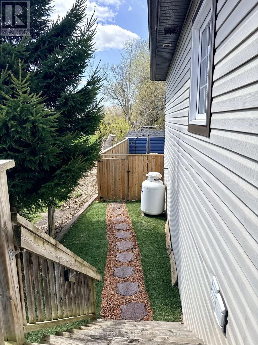 12 Cedar Street, Edwardsburgh/cardinal, Ontario  K0E 1X0 - Photo 27 - X13081058